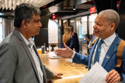 Sanghani Center Director Naren Ramakrishnan  (left) and Virginia Tech Innovation Campus Vice President and Executive Director Lance Collins. 