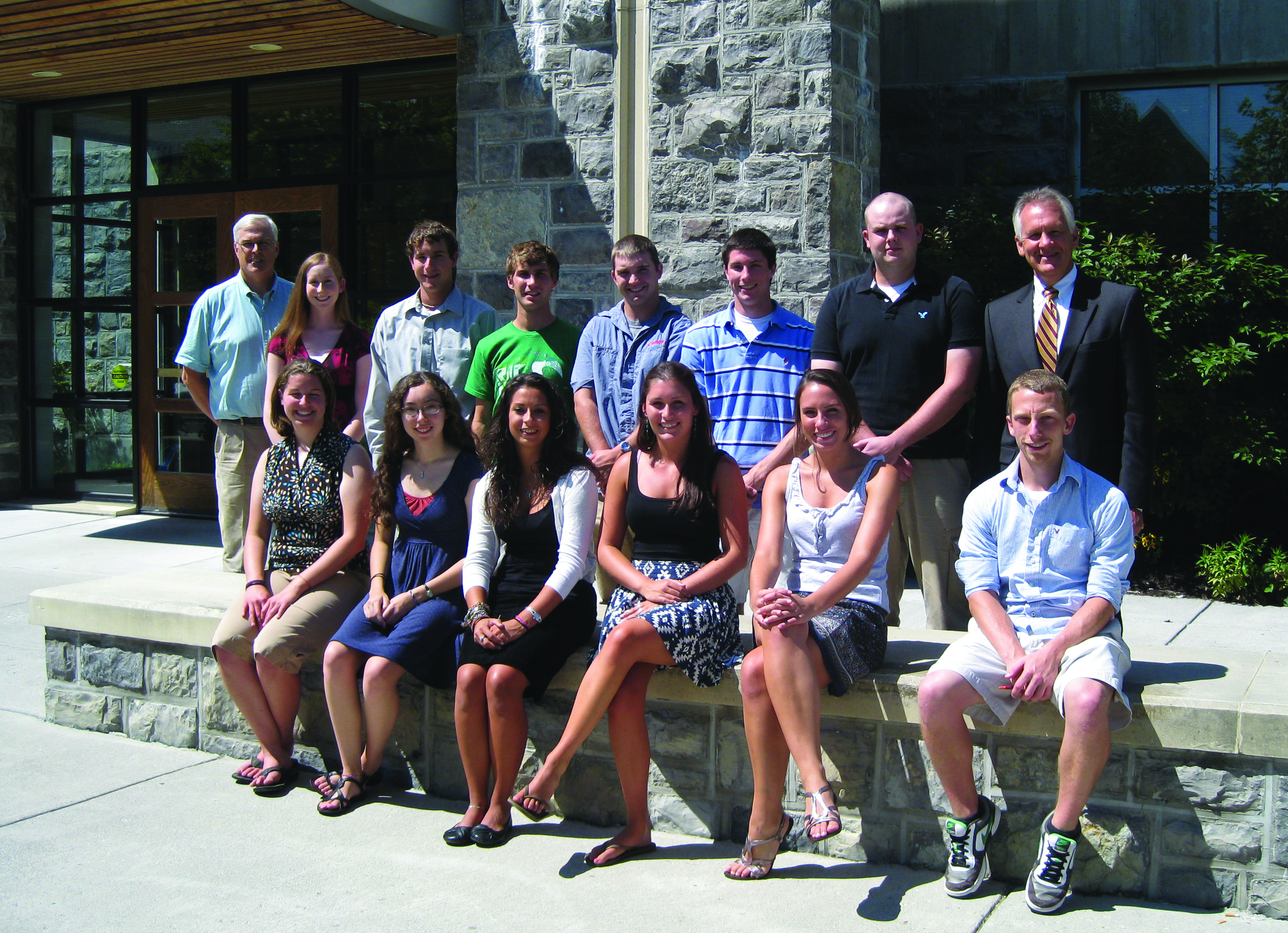 Dean Paul Winistorfer, Associate Professor Steve McMullin, and students in the college’s Leadership Institute.