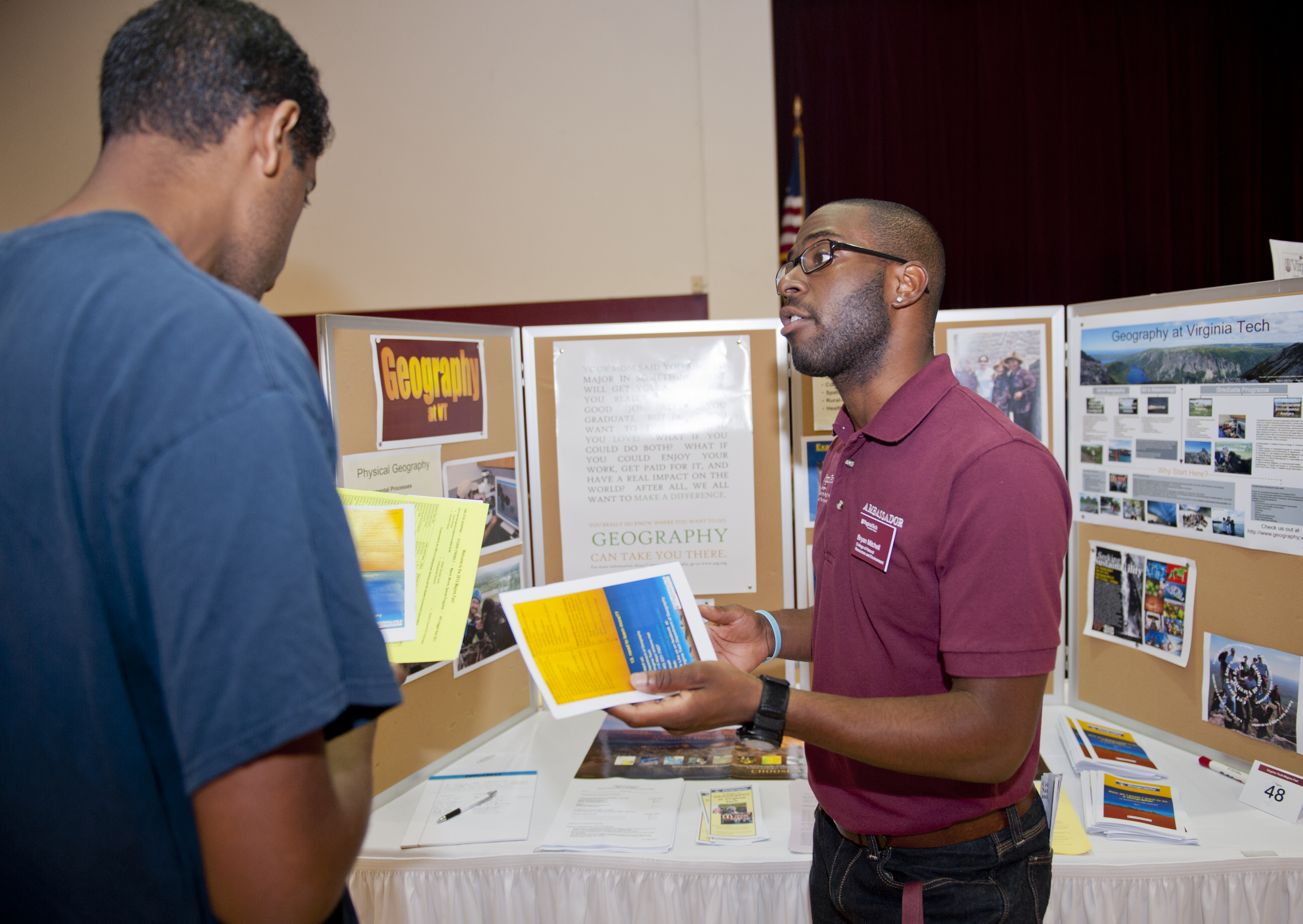 Students get information about academic disciplines at the 2012 Majors Fair
