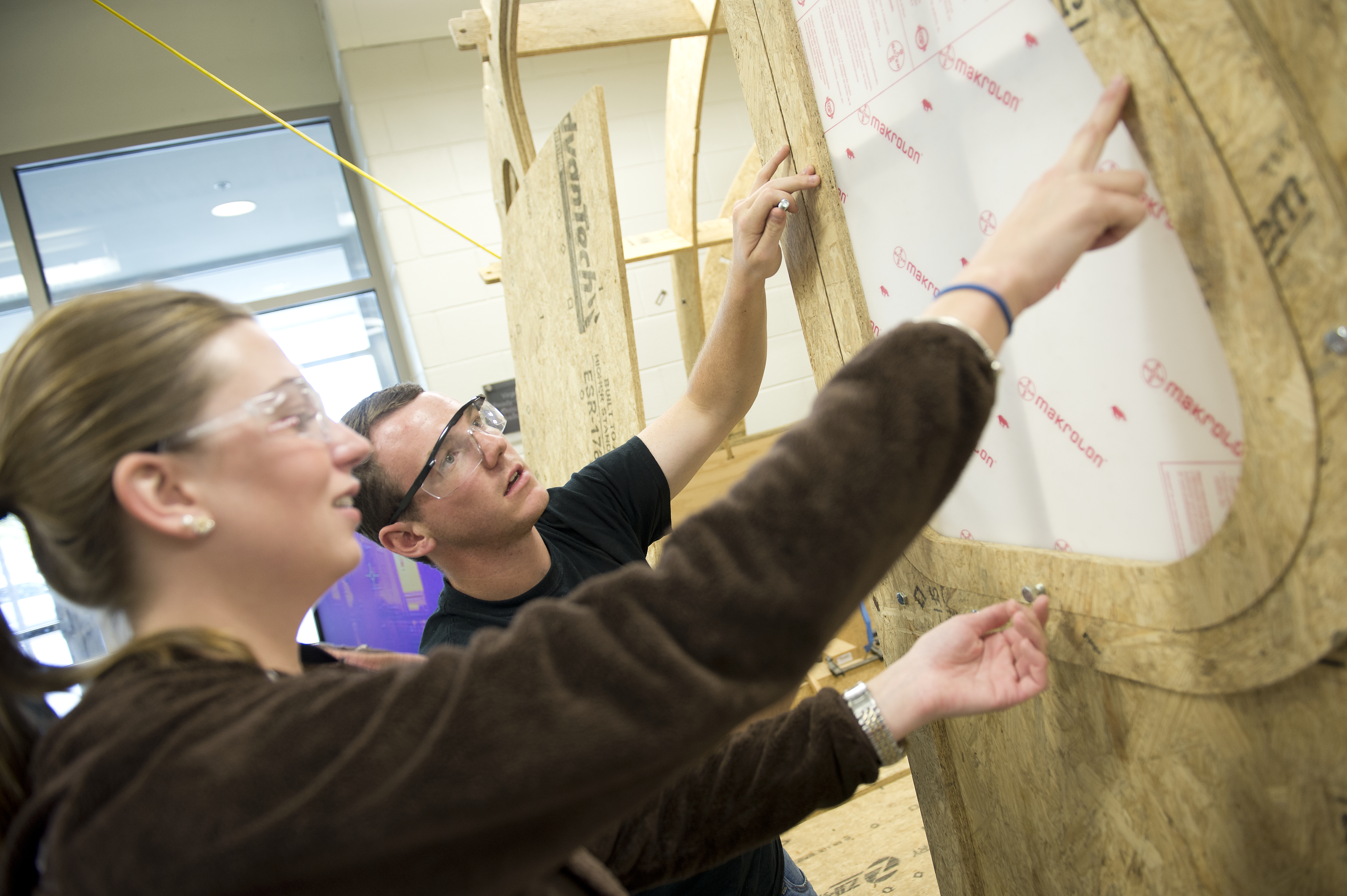 students work in the build lab at Virginia Tech