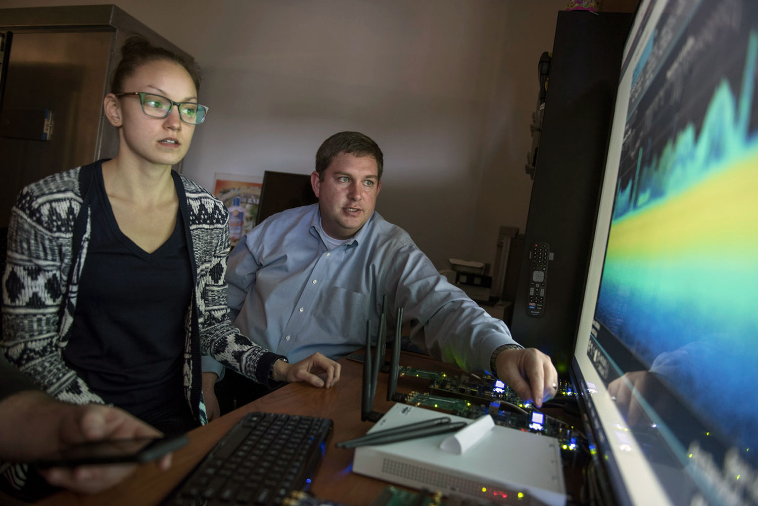 The Virginia Tech National Security Institute brings together transdisciplinary researchers, programs, and resources from across the university and integrates hands-on learning to prepare students for the intelligence and defense workforce.