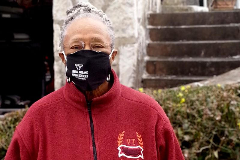 Everlena Holmes portrait with mask