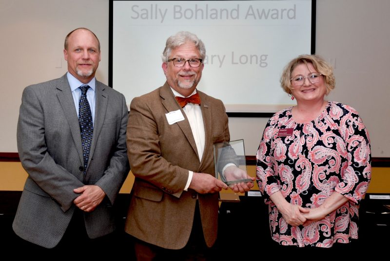 Gary Long receives the Sally Bohland Excellence in Access & Inclusion Award 