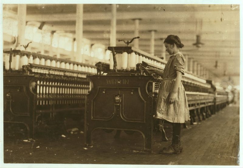 Hine, Lewis Wickes, photographer. One of the youngest spinners in the Washington Cotton Mills, Fries, Va. Hettie Roberts. Runs two sides. Been working several weeks.Location: Fries, Virginia. Fries Virginia, 1911. May. Photograph.