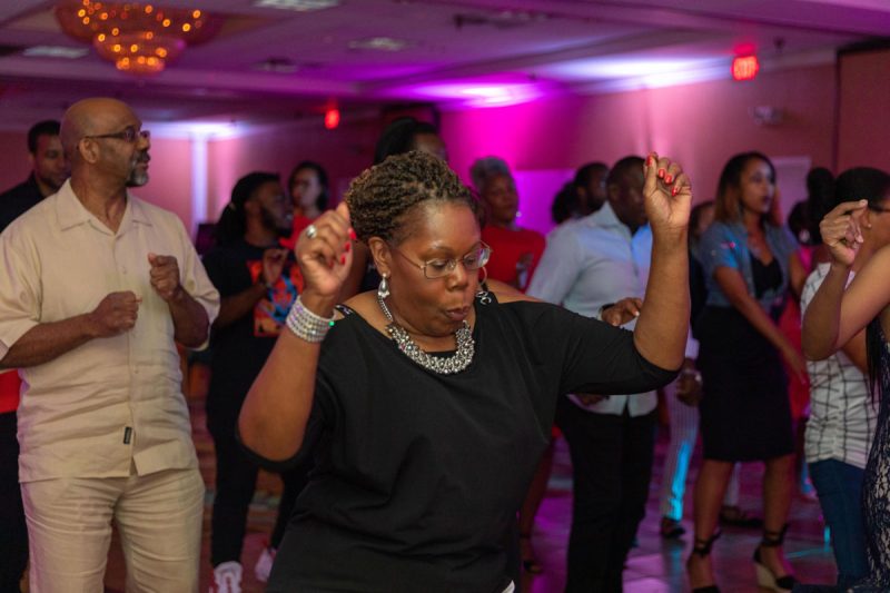 Alumni dance on the dance floor to close out the Black Alumni Summit.