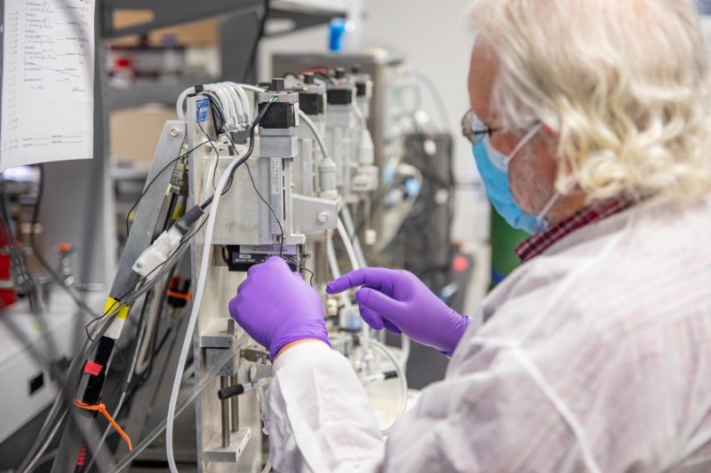 Grange prepares equipment from Aurora Scientific, Inc., for use in the research on Duchenne muscular dystrophy.