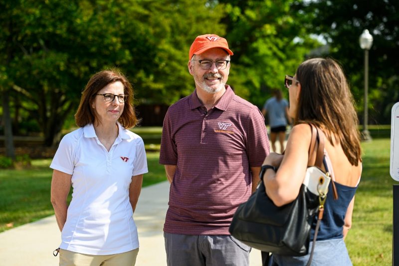 Laura and Tim Sands at Move-in 2021 Laura Sands (left) and Tim Sands greeted families and students who moved onto Virginia Tech's Blacksburg campus last week.