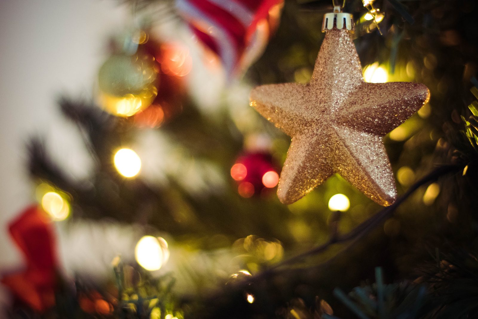 Newswise: Holiday story ideas: Smart toy safety, managing holiday stress, economics of Christmas music, and more