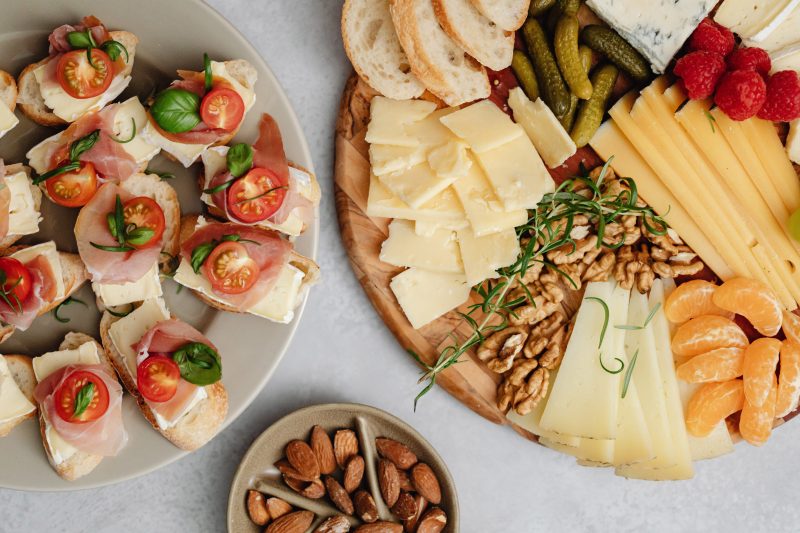 Healthy snacks arranged on trays. Image courtesy Pexels.