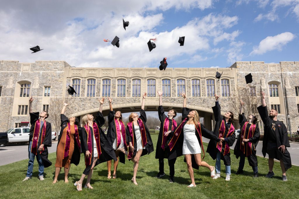Virginia Tech to honor nearly 8,000 graduates in commencement