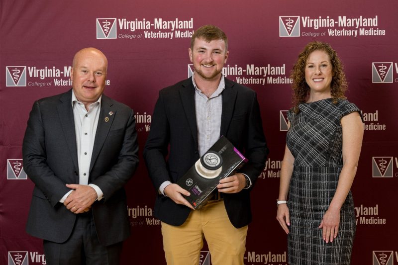 Campbell 1 (From left) Bill Tyrrel, Cody Campbell, and Lauren Maxey at the Class of 2027 presentation of stethoscopes.