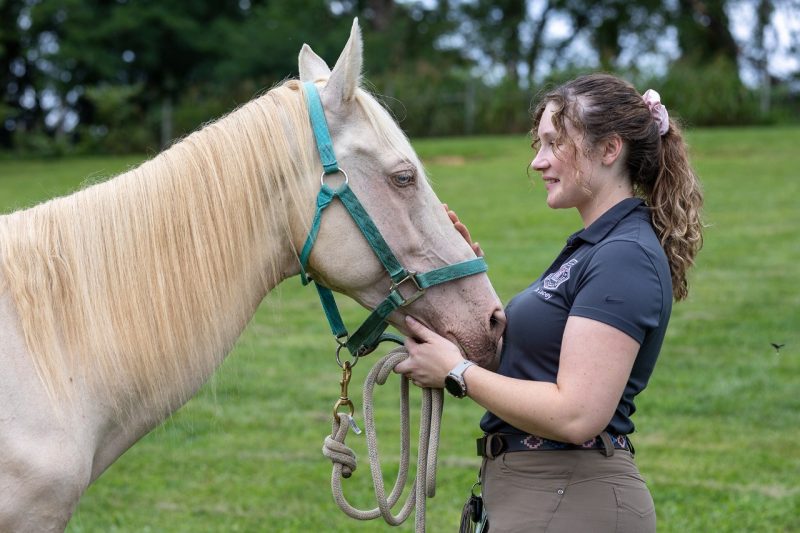 Kiergen-Header (From left) Kiergen and Emilee Lacey, large animal internal medicine resident.