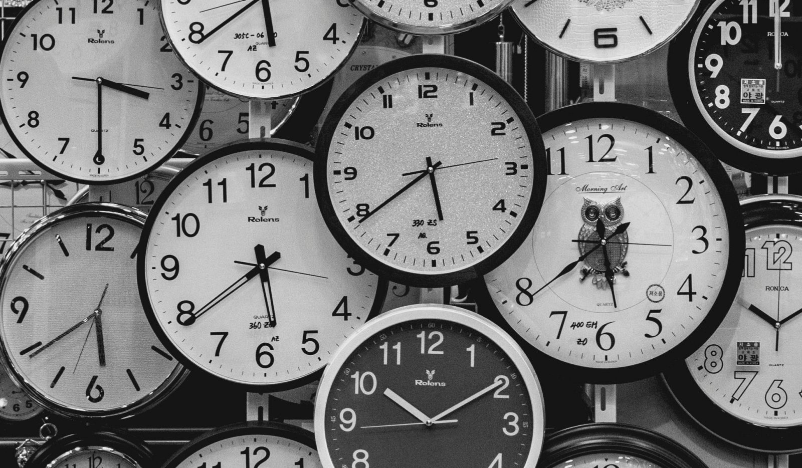 Daylight saving time Economic expert explains risks and benefits