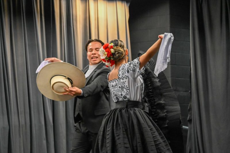 Traditional Peruvian dancing by Nathaly Rodriguez and Alex Varillas.