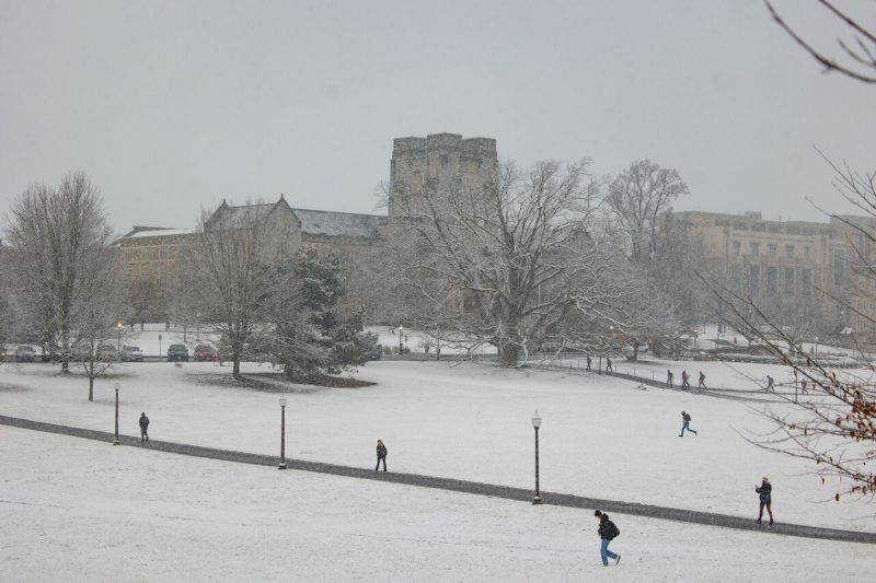 Snowfall on Virginia Tech's Drillfield