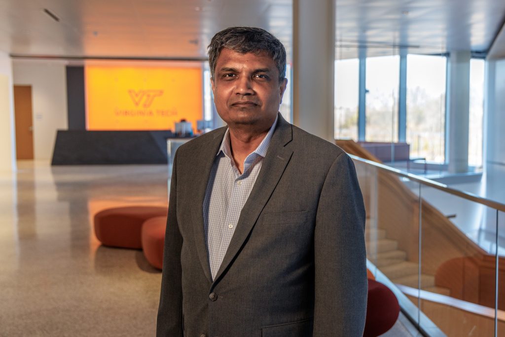 Naren Ramakrishnan honored as Association for Computing Machinery fellow | Virginia Tech News