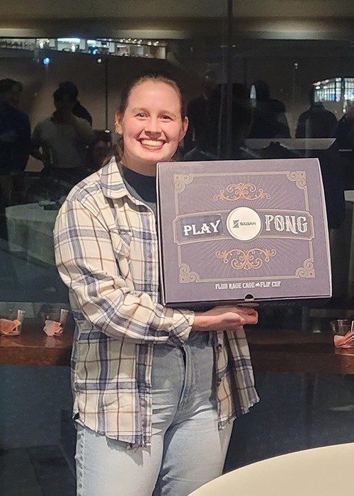 pong KraftHeinz engineer Morgan Graham won the prize of a beer pong game given by Silgan Closures, which donated materials for the event and prepared entertainment.